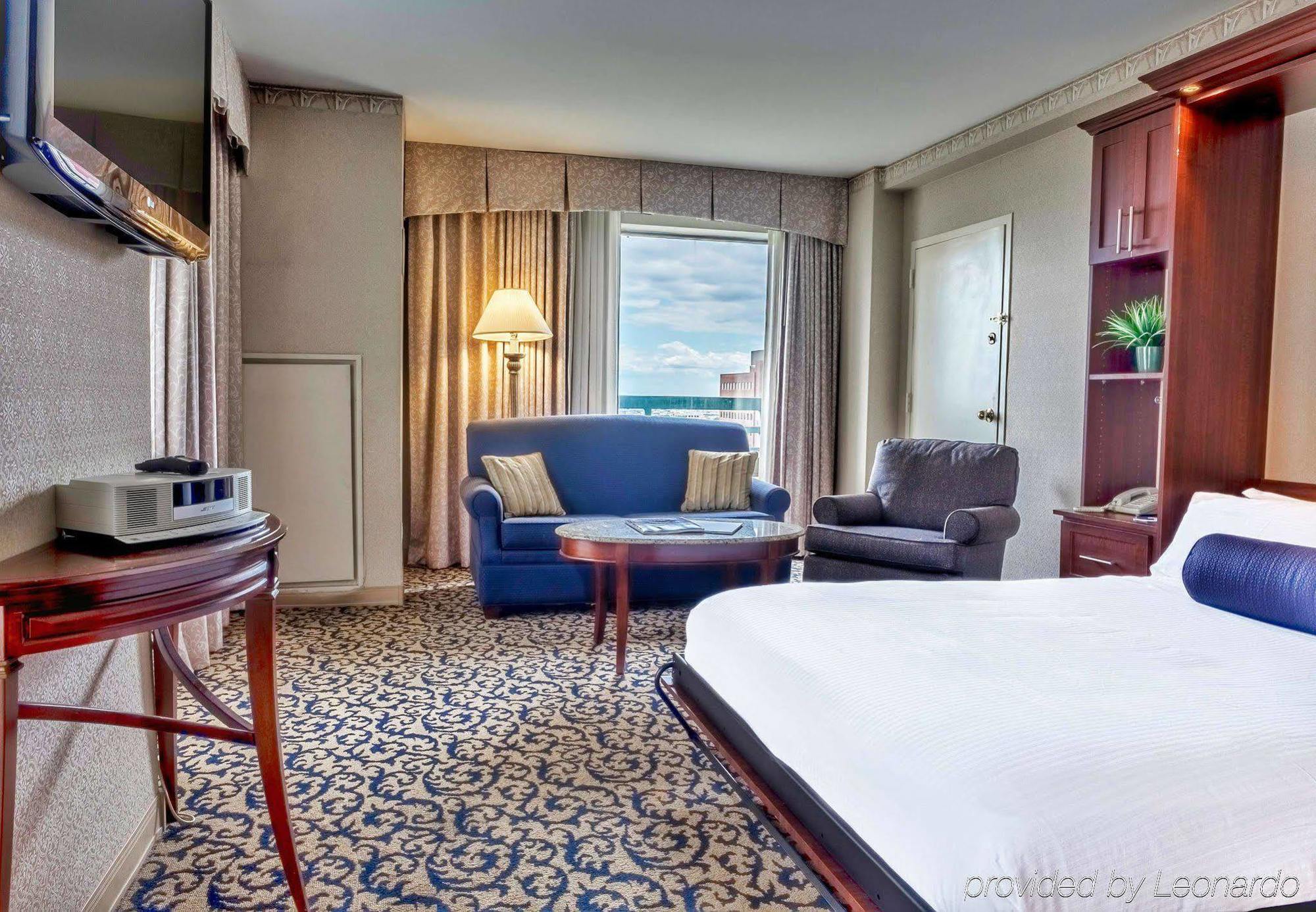 Renaissance Philadelphia Downtown Hotel Экстерьер фото